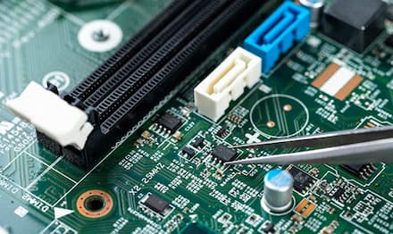 As características e uso do antiespumante de placa de circuito
